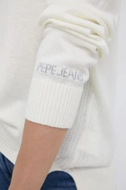 Χωρίς φερμουάρ Πουλόβερ με προσθήκη μαλλιού Pepe Jeans CAROL χρώμα: κρεμ -Pepe Jeans Sales Store unnamed file 1146