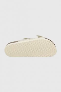 Σαγιονάρες Παντόφλες Pepe Jeans Oban Shine χρώμα: μπεζ -Pepe Jeans Sales Store unnamed file 1607