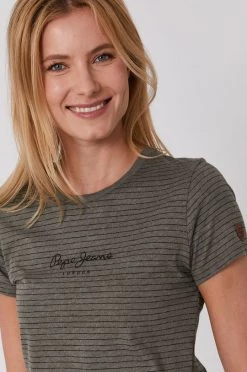 Κοντομάνικο Μπλουζάκι Pepe Jeans χρώμα: πράσινο -Pepe Jeans Sales Store unnamed file 1930