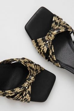 Πέδιλα με τακούνι Σανδάλια Pepe Jeans Roxane Retro χρυσαφί -Pepe Jeans Sales Store unnamed file 2359