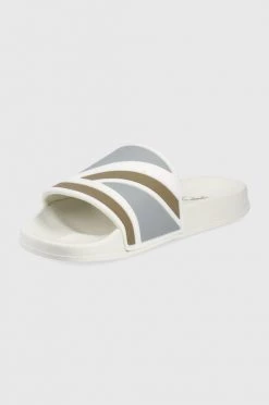 Σαγιονάρες Παντόφλες Pepe Jeans Slider Flag χρώμα: άσπρο -Pepe Jeans Sales Store unnamed file 2399