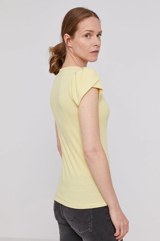 Κοντομάνικο Μπλουζάκι Pepe Jeans DORIS χρώμα: κίτρινο 5 Κοντομάνικο Μπλουζάκι Pepe Jeans DORIS χρώμα: κίτρινο - Image 3