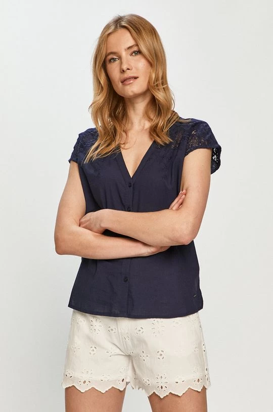 Μπλούζες Μπλουζάκι Pepe Jeans NICOLA χρώμα: ναυτικό μπλε 3 Μπλούζες Μπλουζάκι Pepe Jeans NICOLA χρώμα: ναυτικό μπλε