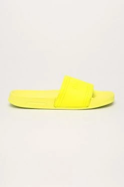 Σαγιονάρες Pepe Jeans - Παντόφλες Slider Unisex ανοιχτό κίτρινο