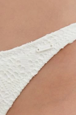 Μπικίνι Σλιπ κολύμβησης Pepe Jeans Wendy Bottom άσπρο -Pepe Jeans Sales Store unnamed file 3482