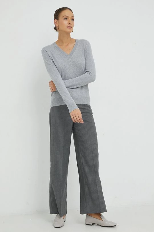 Χωρίς φερμουάρ Πουλόβερ με προσθήκη μαλλιού Pepe Jeans Bree χρώμα: γκρι 4 Χωρίς φερμουάρ Πουλόβερ με προσθήκη μαλλιού Pepe Jeans Bree χρώμα: γκρι - Image 2