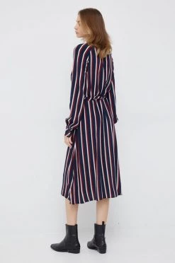 Φορέματα Φόρεμα Pepe Jeans ναυτικό μπλε 9 Φορέματα Φόρεμα Pepe Jeans ναυτικό μπλε -Pepe Jeans Sales Store unnamed file 4681