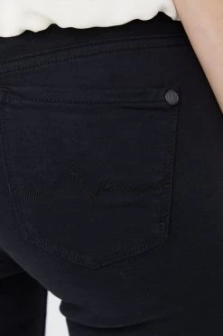 Υφασμάτινα Παντελόνι Pepe Jeans Soho χρώμα: μαύρο -Pepe Jeans Sales Store unnamed file 6037