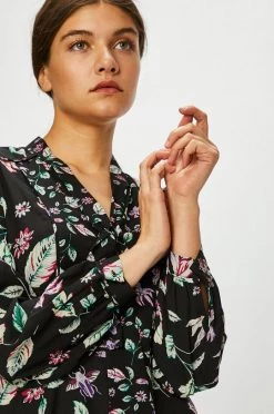 Φορέματα Pepe Jeans - Φόρεμα Cinda πολύχρωμο 10 Φορέματα Pepe Jeans - Φόρεμα Cinda πολύχρωμο -Pepe Jeans Sales Store unnamed file 6407