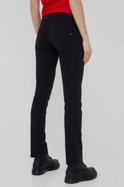 Υφασμάτινα Παντελόνι Pepe Jeans χρώμα: μαύρο -Pepe Jeans Sales Store unnamed file 6940